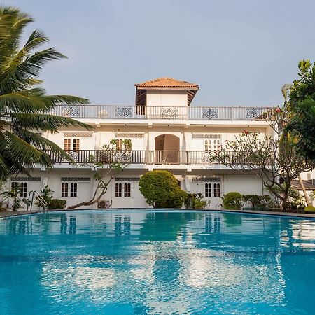 Navro Beach Resort Panadura Bagian luar foto