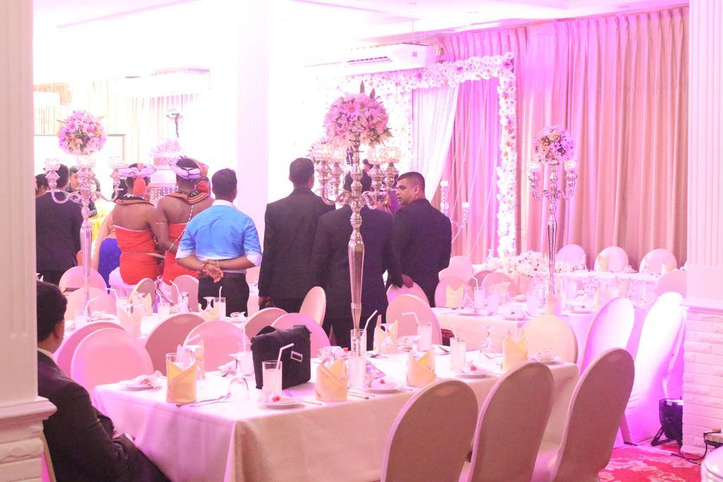 Navro Beach Resort Panadura Bagian luar foto