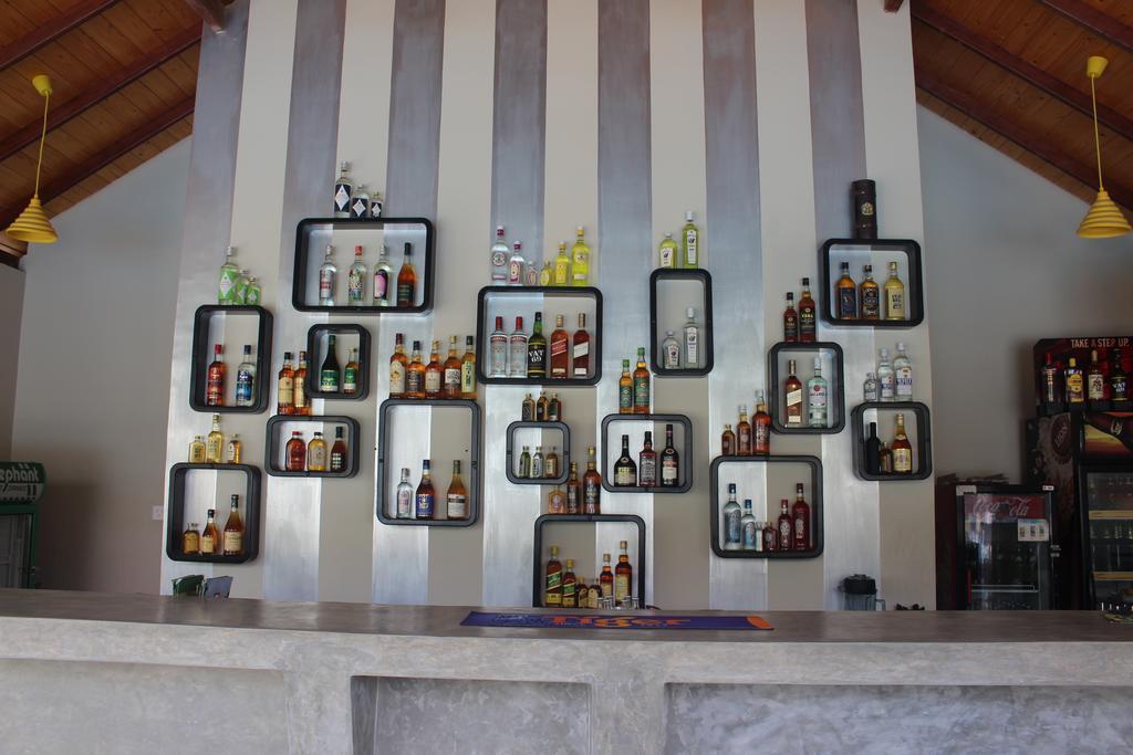 Navro Beach Resort Panadura Bagian luar foto